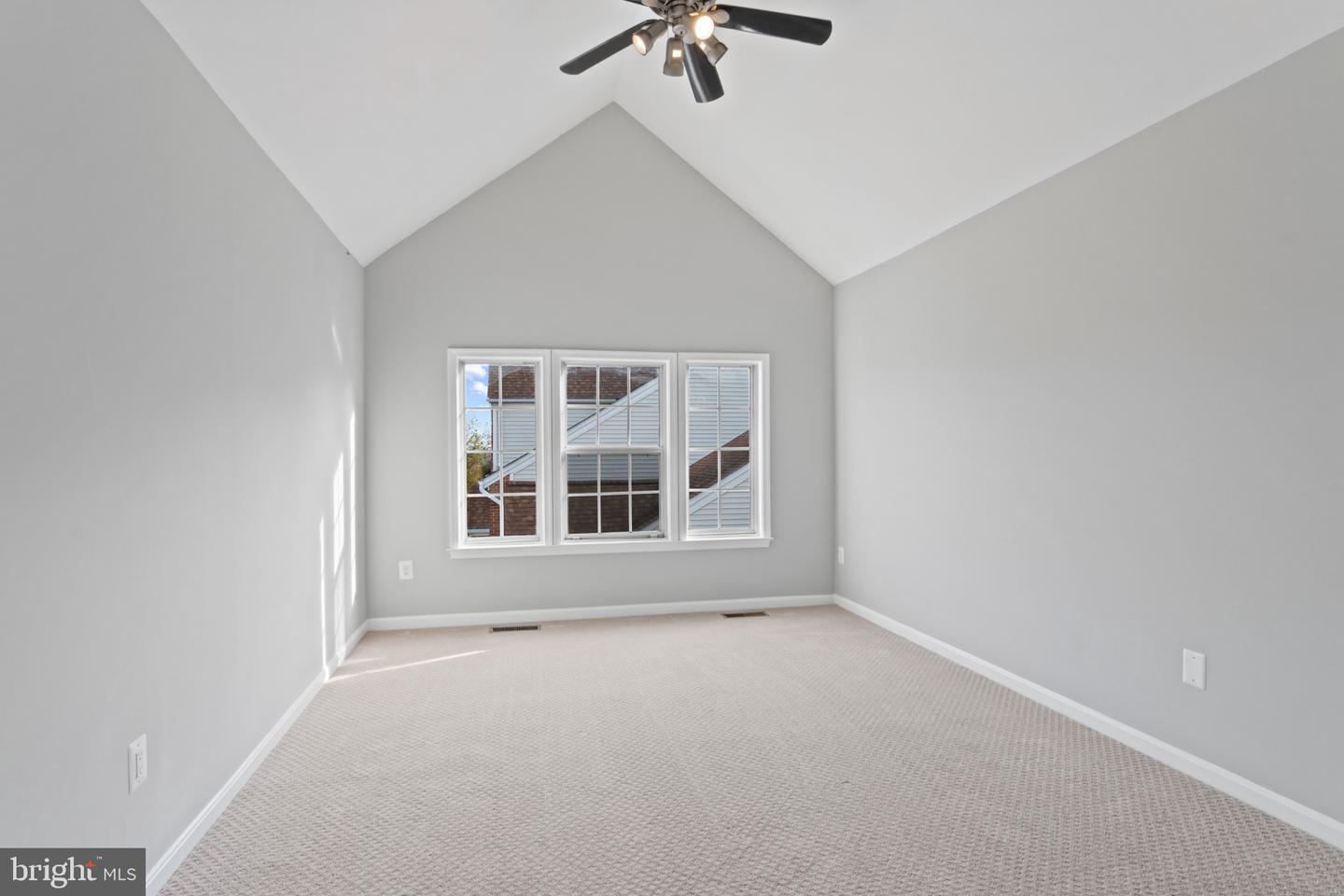 6864-F BRINDLE HEATH WAY #208, ALEXANDRIA, Virginia 22315, 2 Bedrooms Bedrooms, ,2 BathroomsBathrooms,Residential,For sale,6864-F BRINDLE HEATH WAY #208,VAFX2263240 MLS # VAFX2263240