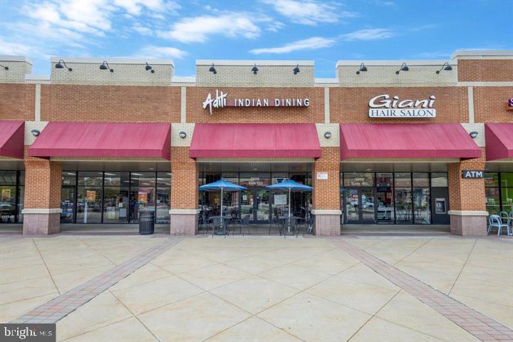 6864-F BRINDLE HEATH WAY #208, ALEXANDRIA, Virginia 22315, 2 Bedrooms Bedrooms, ,2 BathroomsBathrooms,Residential,For sale,6864-F BRINDLE HEATH WAY #208,VAFX2263240 MLS # VAFX2263240