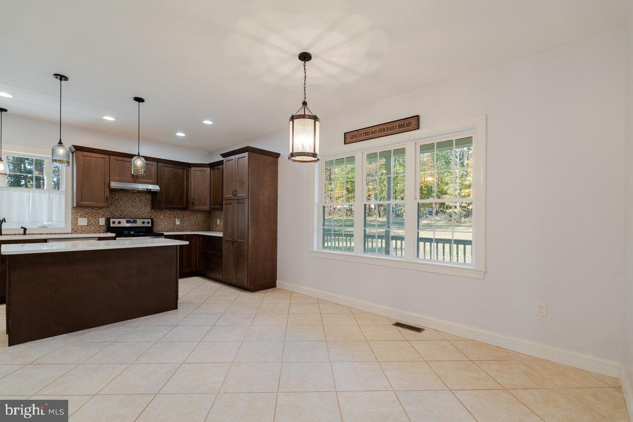 333 WHIPPOORWILL LN, LURAY, Virginia 22835, 2 Bedrooms Bedrooms, 9 Rooms Rooms,2 BathroomsBathrooms,Residential,For sale,333 WHIPPOORWILL LN,VAPA2005350 MLS # VAPA2005350
