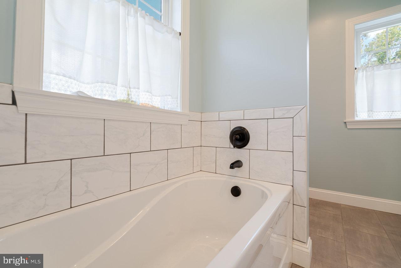 333 WHIPPOORWILL LN, LURAY, Virginia 22835, 2 Bedrooms Bedrooms, 9 Rooms Rooms,2 BathroomsBathrooms,Residential,For sale,333 WHIPPOORWILL LN,VAPA2005350 MLS # VAPA2005350
