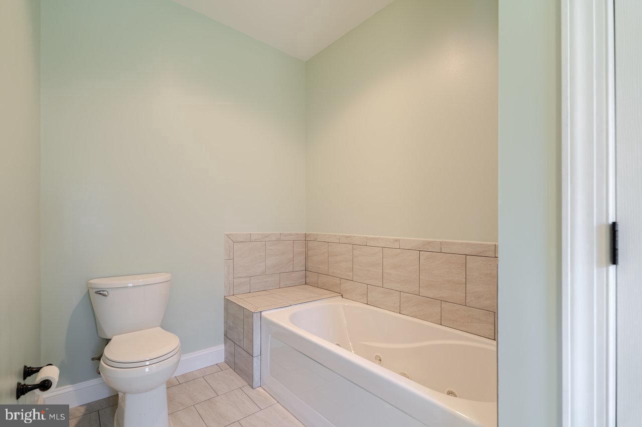333 WHIPPOORWILL LN, LURAY, Virginia 22835, 2 Bedrooms Bedrooms, 9 Rooms Rooms,2 BathroomsBathrooms,Residential,For sale,333 WHIPPOORWILL LN,VAPA2005350 MLS # VAPA2005350