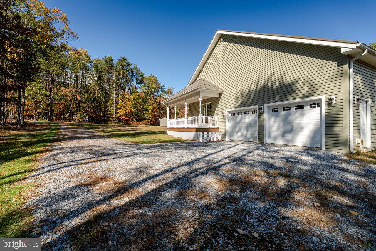 333 WHIPPOORWILL LN, LURAY, Virginia 22835, 2 Bedrooms Bedrooms, 9 Rooms Rooms,2 BathroomsBathrooms,Residential,For sale,333 WHIPPOORWILL LN,VAPA2005350 MLS # VAPA2005350