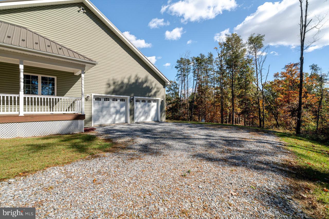 333 WHIPPOORWILL LN, LURAY, Virginia 22835, 2 Bedrooms Bedrooms, 9 Rooms Rooms,2 BathroomsBathrooms,Residential,For sale,333 WHIPPOORWILL LN,VAPA2005350 MLS # VAPA2005350