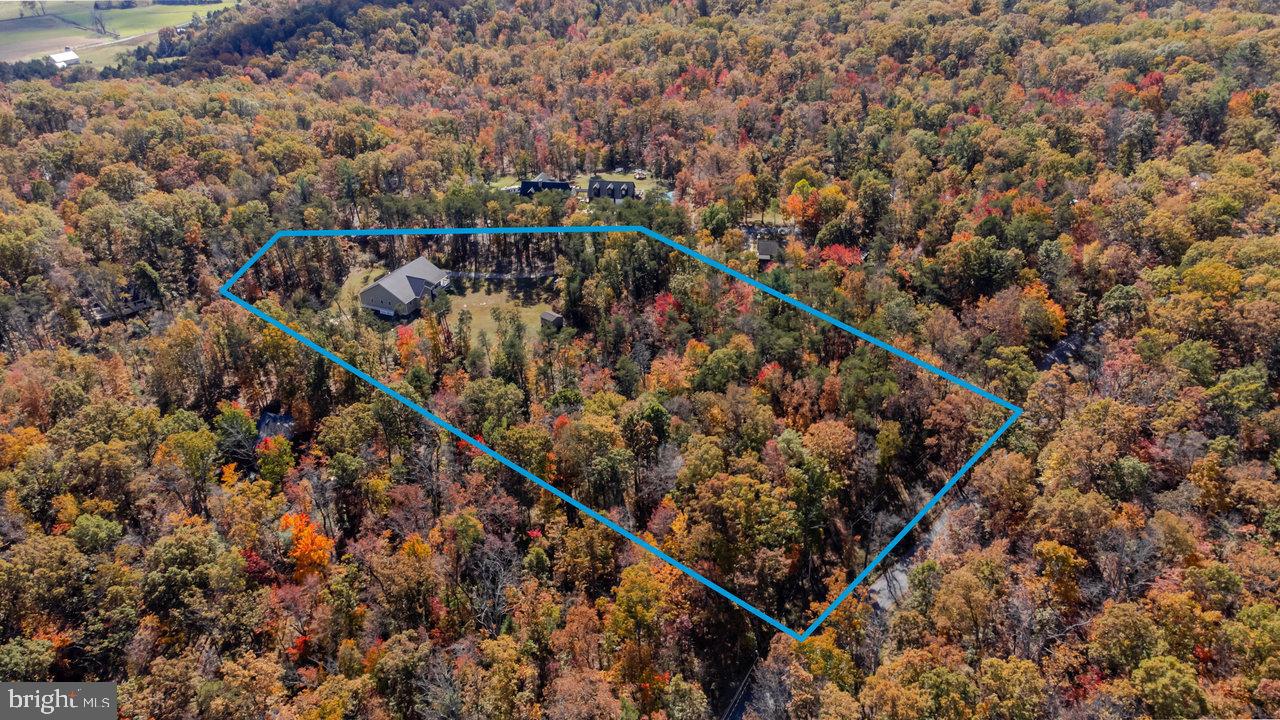 333 WHIPPOORWILL LN, LURAY, Virginia 22835, 2 Bedrooms Bedrooms, 9 Rooms Rooms,2 BathroomsBathrooms,Residential,For sale,333 WHIPPOORWILL LN,VAPA2005350 MLS # VAPA2005350