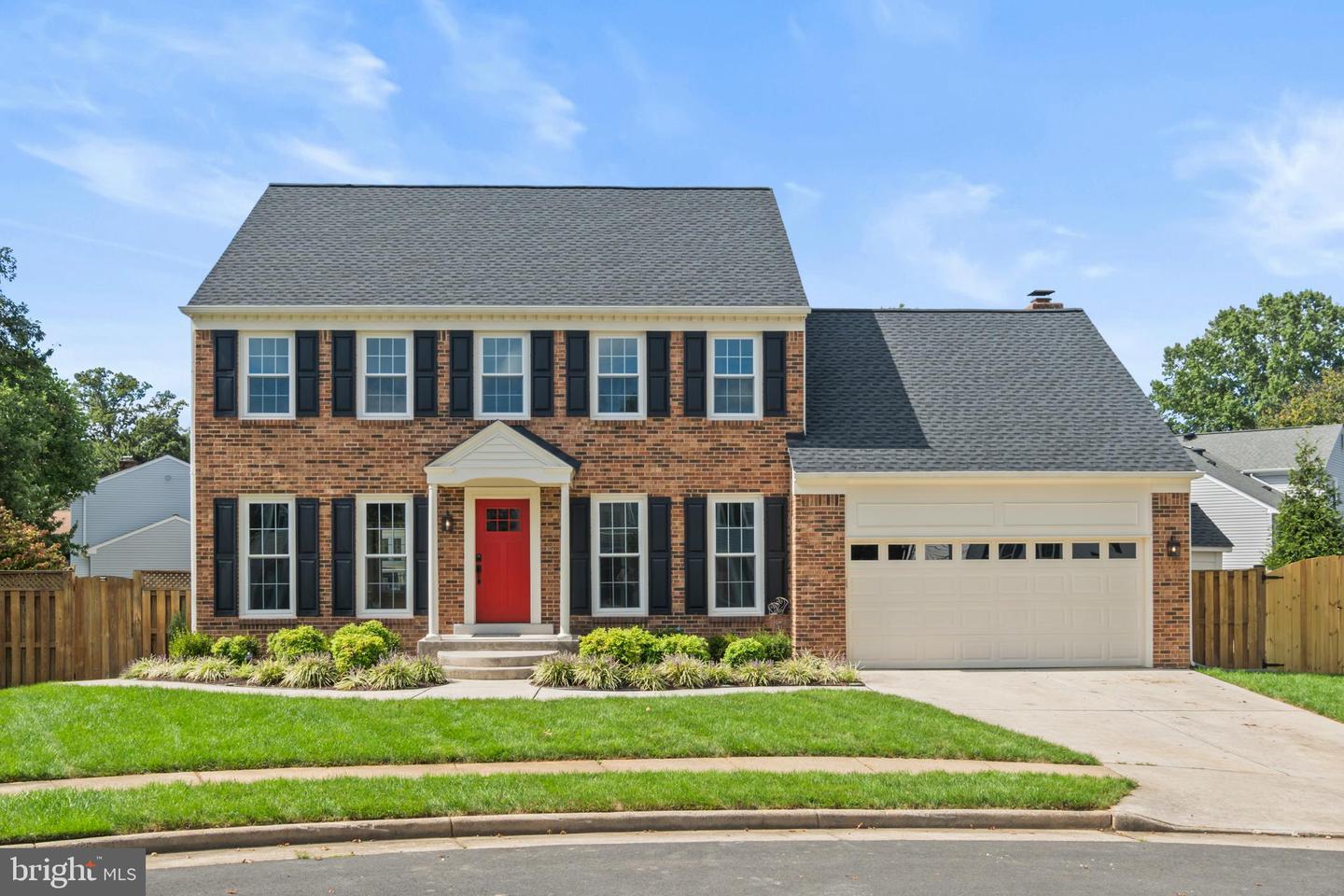 8314 FROSTY CT, LORTON, Virginia 22079, 5 Bedrooms Bedrooms, 11 Rooms Rooms,3 BathroomsBathrooms,Residential,For sale,8314 FROSTY CT,VAFX2269150 MLS # VAFX2269150