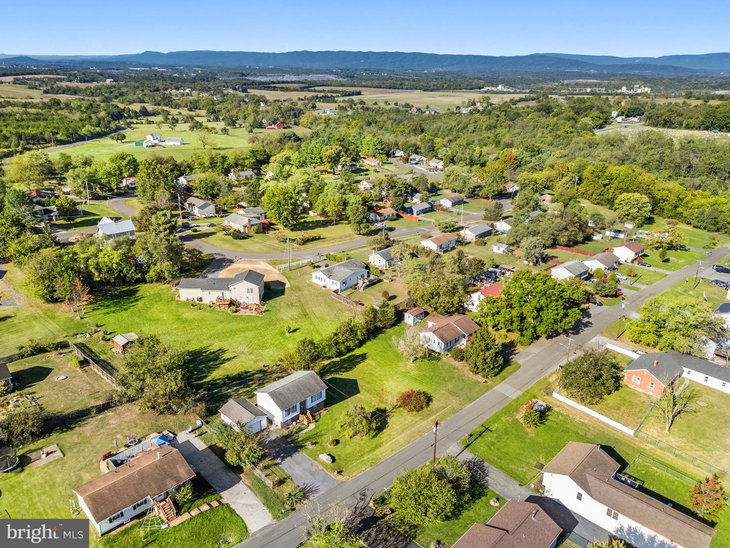 2425 THIRD ST, MIDDLETOWN, Virginia 22645, 4 Bedrooms Bedrooms, ,2 BathroomsBathrooms,Residential,For sale,2425 THIRD ST,VAFV2037320 MLS # VAFV2037320