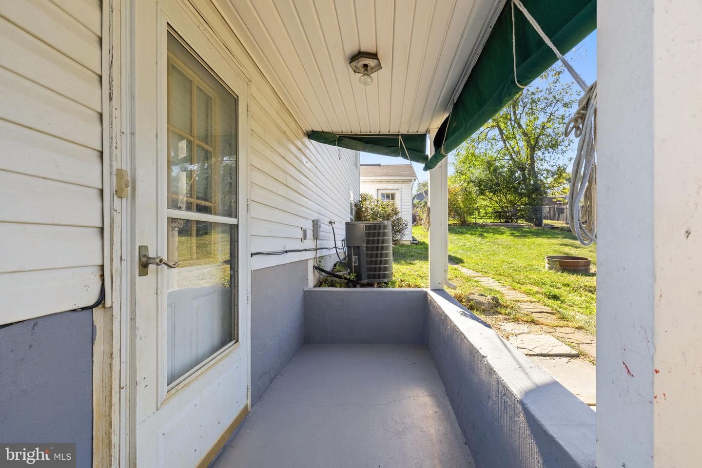 2425 THIRD ST, MIDDLETOWN, Virginia 22645, 4 Bedrooms Bedrooms, ,2 BathroomsBathrooms,Residential,For sale,2425 THIRD ST,VAFV2037320 MLS # VAFV2037320