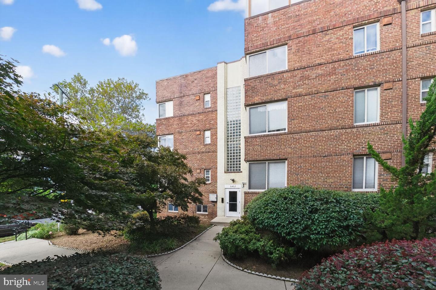5407 9TH ST NW #8, WASHINGTON, District Of Columbia 20011, 1 Bedroom Bedrooms, ,1 BathroomBathrooms,Residential,For sale,5407 9TH ST NW #8,DCDC2226928 MLS # DCDC2226928