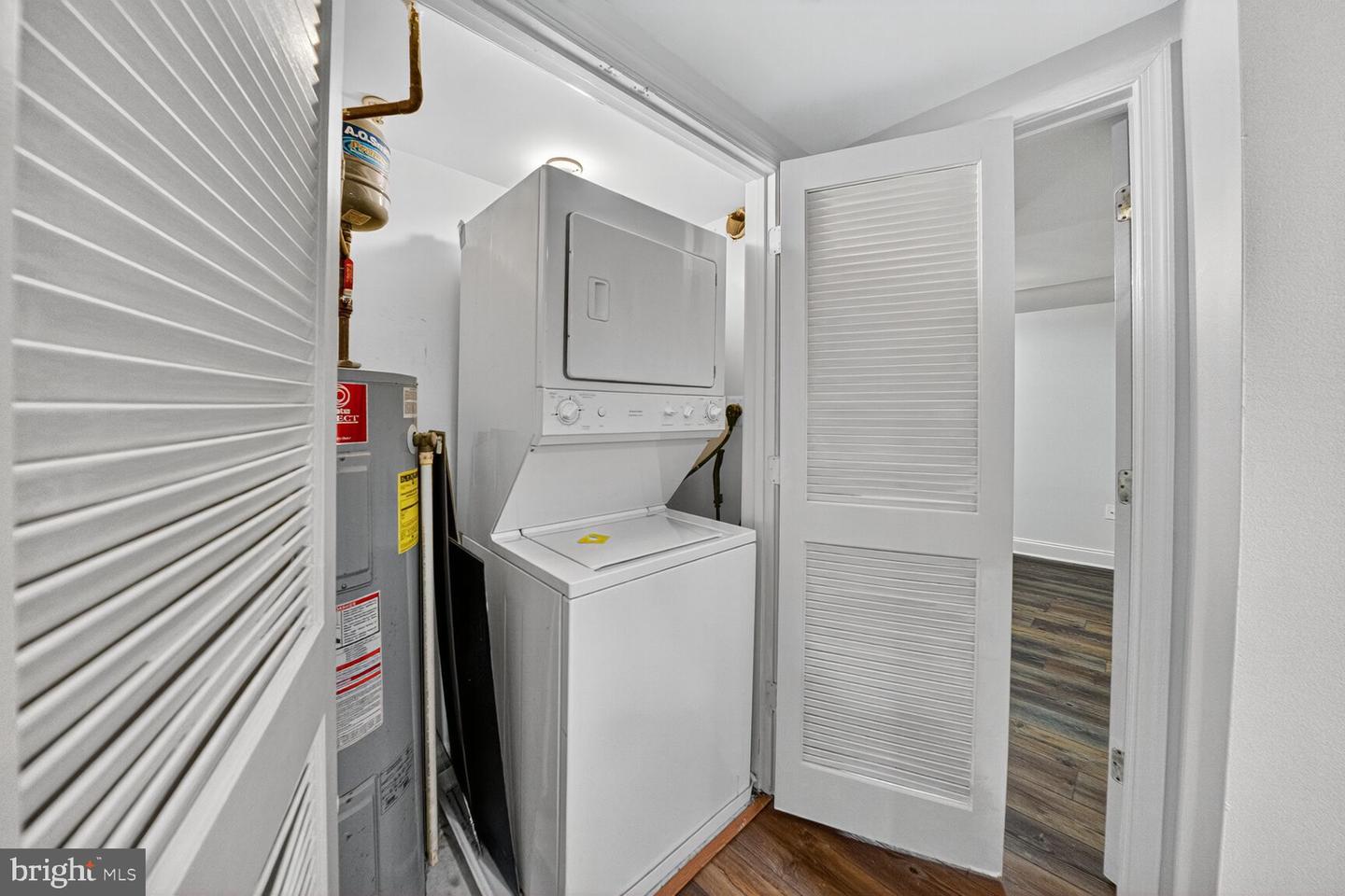 5407 9TH ST NW #8, WASHINGTON, District Of Columbia 20011, 1 Bedroom Bedrooms, ,1 BathroomBathrooms,Residential,For sale,5407 9TH ST NW #8,DCDC2226928 MLS # DCDC2226928