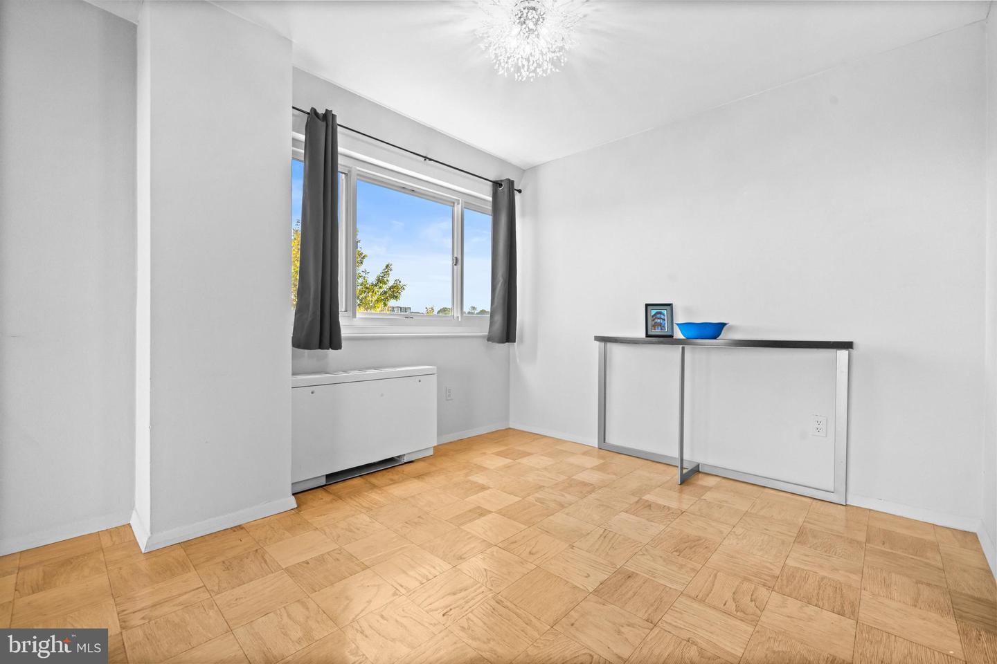 4520 KING ST #601, ALEXANDRIA, Virginia 22302, 1 Bedroom Bedrooms, ,1 BathroomBathrooms,Residential,For sale,4520 KING ST #601,VAAX2050906 MLS # VAAX2050906