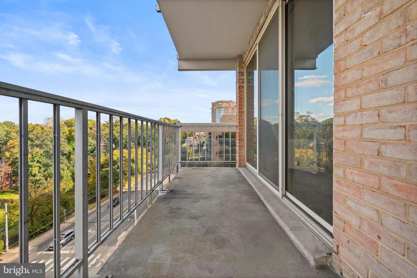 4520 KING ST #601, ALEXANDRIA, Virginia 22302, 1 Bedroom Bedrooms, ,1 BathroomBathrooms,Residential,For sale,4520 KING ST #601,VAAX2050906 MLS # VAAX2050906