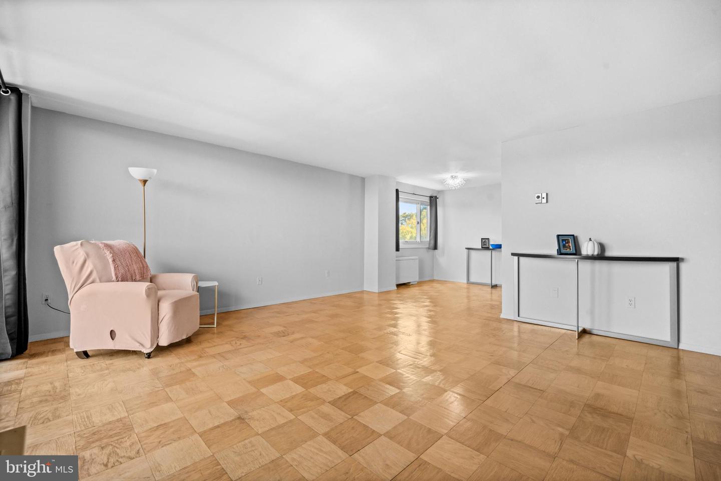 4520 KING ST #601, ALEXANDRIA, Virginia 22302, 1 Bedroom Bedrooms, ,1 BathroomBathrooms,Residential,For sale,4520 KING ST #601,VAAX2050906 MLS # VAAX2050906