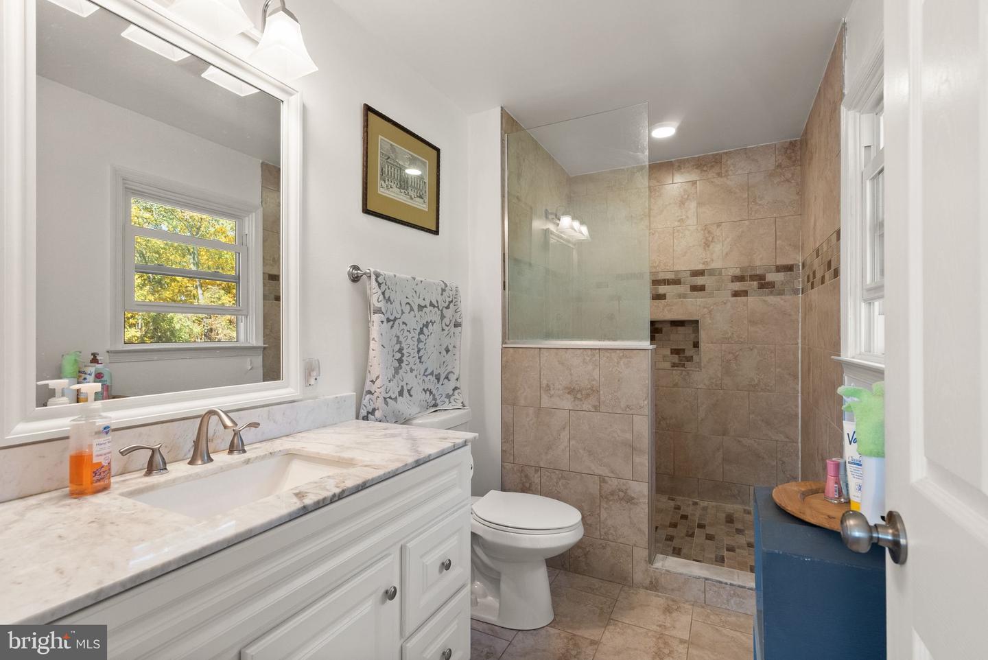 5426 GERMANTOWN RD, MIDLAND, Virginia 22728, 3 Bedrooms Bedrooms, ,2 BathroomsBathrooms,Residential,For sale,5426 GERMANTOWN RD,VAFQ2019424 MLS # VAFQ2019424