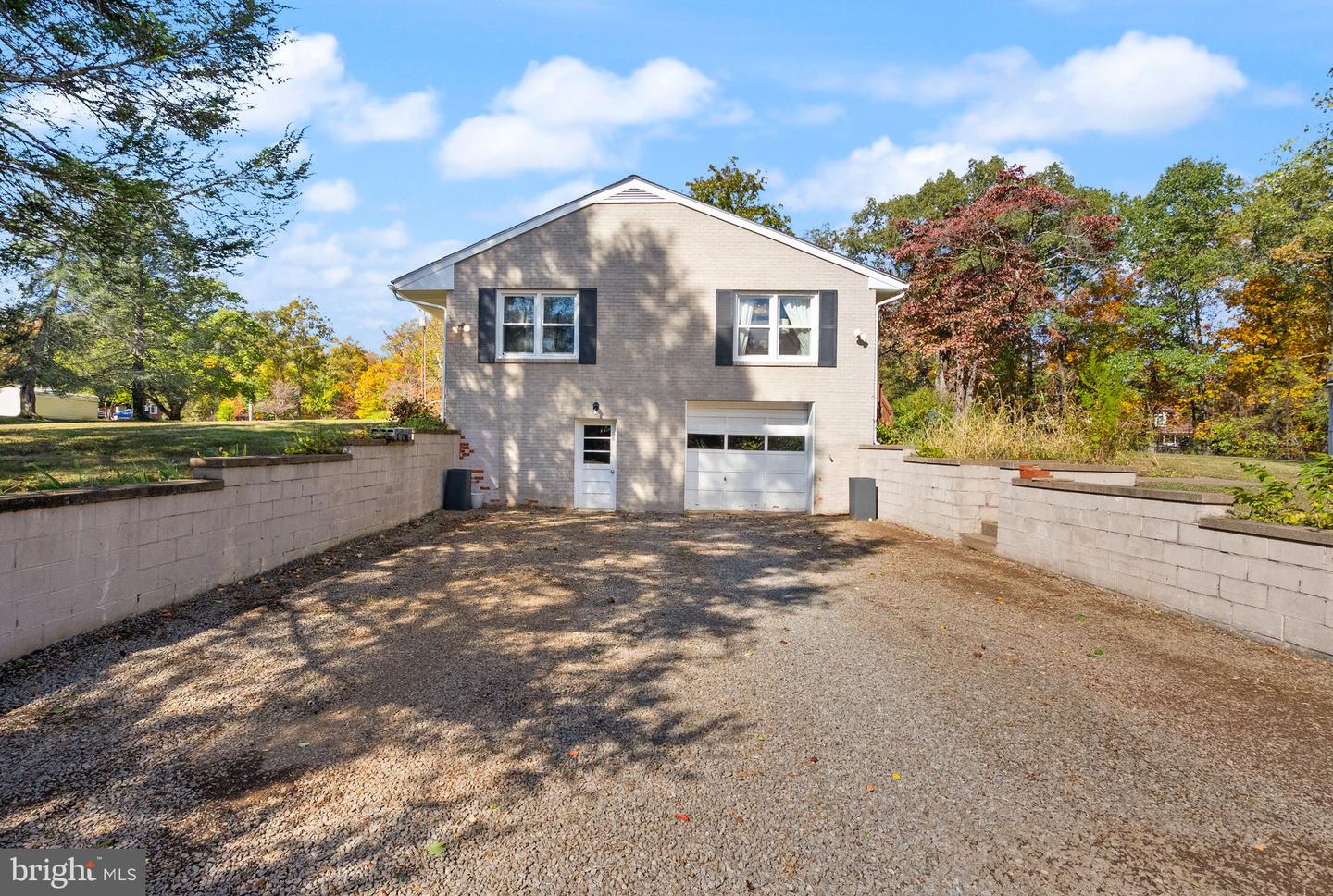 5426 GERMANTOWN RD, MIDLAND, Virginia 22728, 3 Bedrooms Bedrooms, ,2 BathroomsBathrooms,Residential,For sale,5426 GERMANTOWN RD,VAFQ2019424 MLS # VAFQ2019424