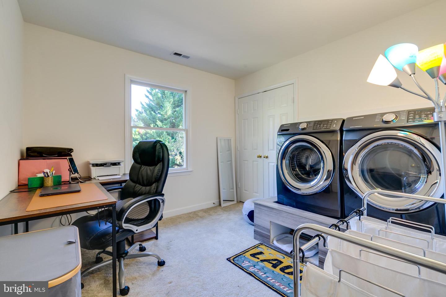 7286 RIDGEDALE DR, WARRENTON, Virginia 20186, 4 Bedrooms Bedrooms, ,3 BathroomsBathrooms,Residential,For sale,7286 RIDGEDALE DR,VAFQ2019426 MLS # VAFQ2019426