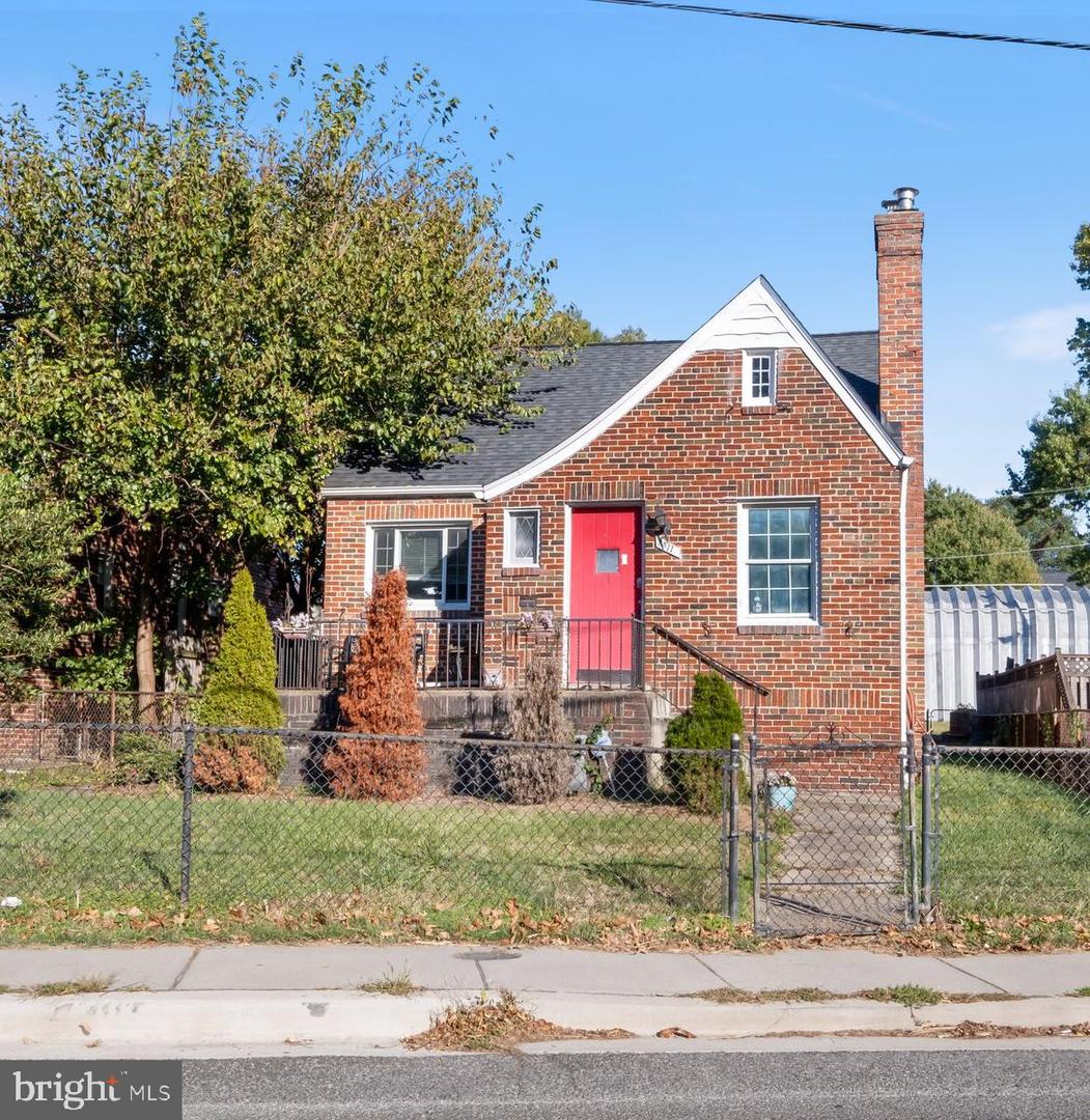 5511 BLAIR RD NE, WASHINGTON, District Of Columbia 20011, 4 Bedrooms Bedrooms, ,4 BathroomsBathrooms,Residential,For sale,5511 BLAIR RD NE,DCDC2227662 MLS # DCDC2227662
