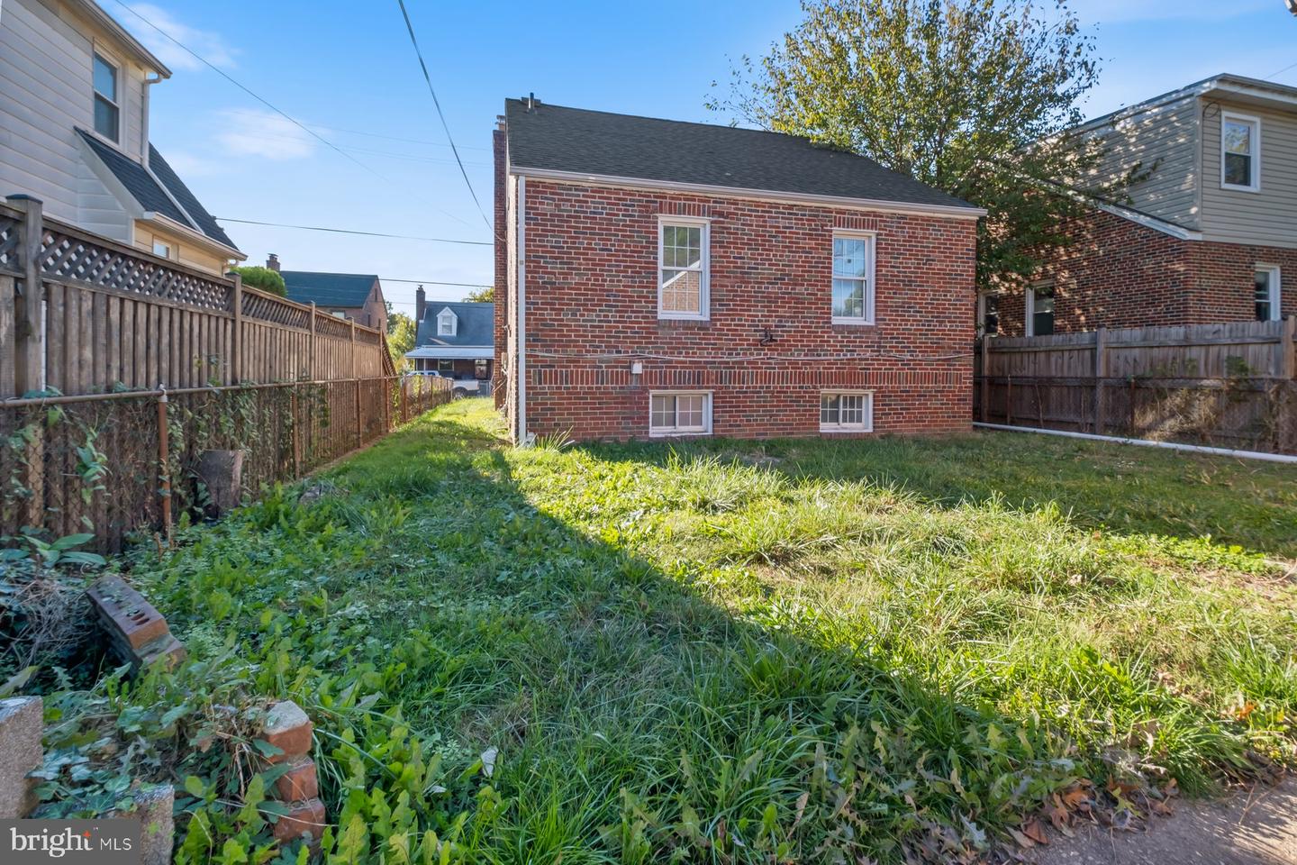 5511 BLAIR RD NE, WASHINGTON, District Of Columbia 20011, 4 Bedrooms Bedrooms, ,4 BathroomsBathrooms,Residential,For sale,5511 BLAIR RD NE,DCDC2227662 MLS # DCDC2227662