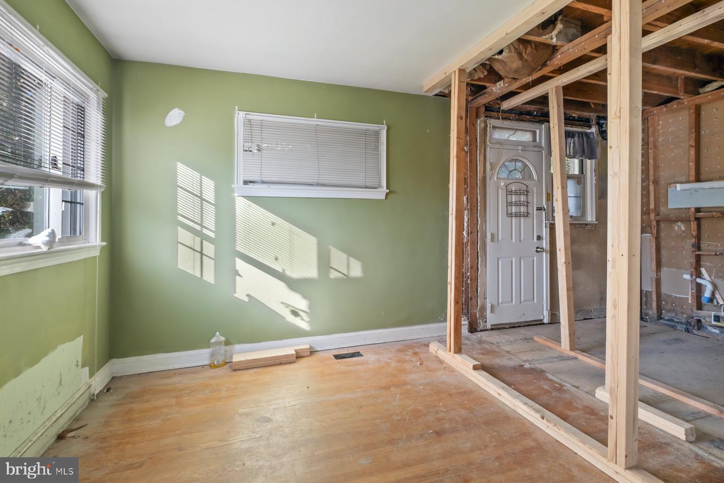 5511 BLAIR RD NE, WASHINGTON, District Of Columbia 20011, 4 Bedrooms Bedrooms, ,4 BathroomsBathrooms,Residential,For sale,5511 BLAIR RD NE,DCDC2227662 MLS # DCDC2227662