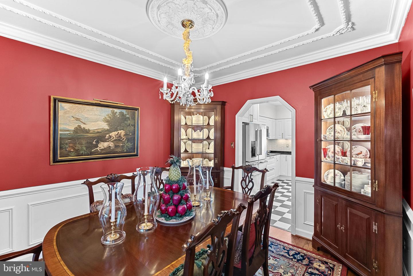 5975 WESCOTT HILLS WAY, ALEXANDRIA, Virginia 22315, 3 Bedrooms Bedrooms, ,3 BathroomsBathrooms,Residential,For sale,5975 WESCOTT HILLS WAY,VAFX2275126 MLS # VAFX2275126