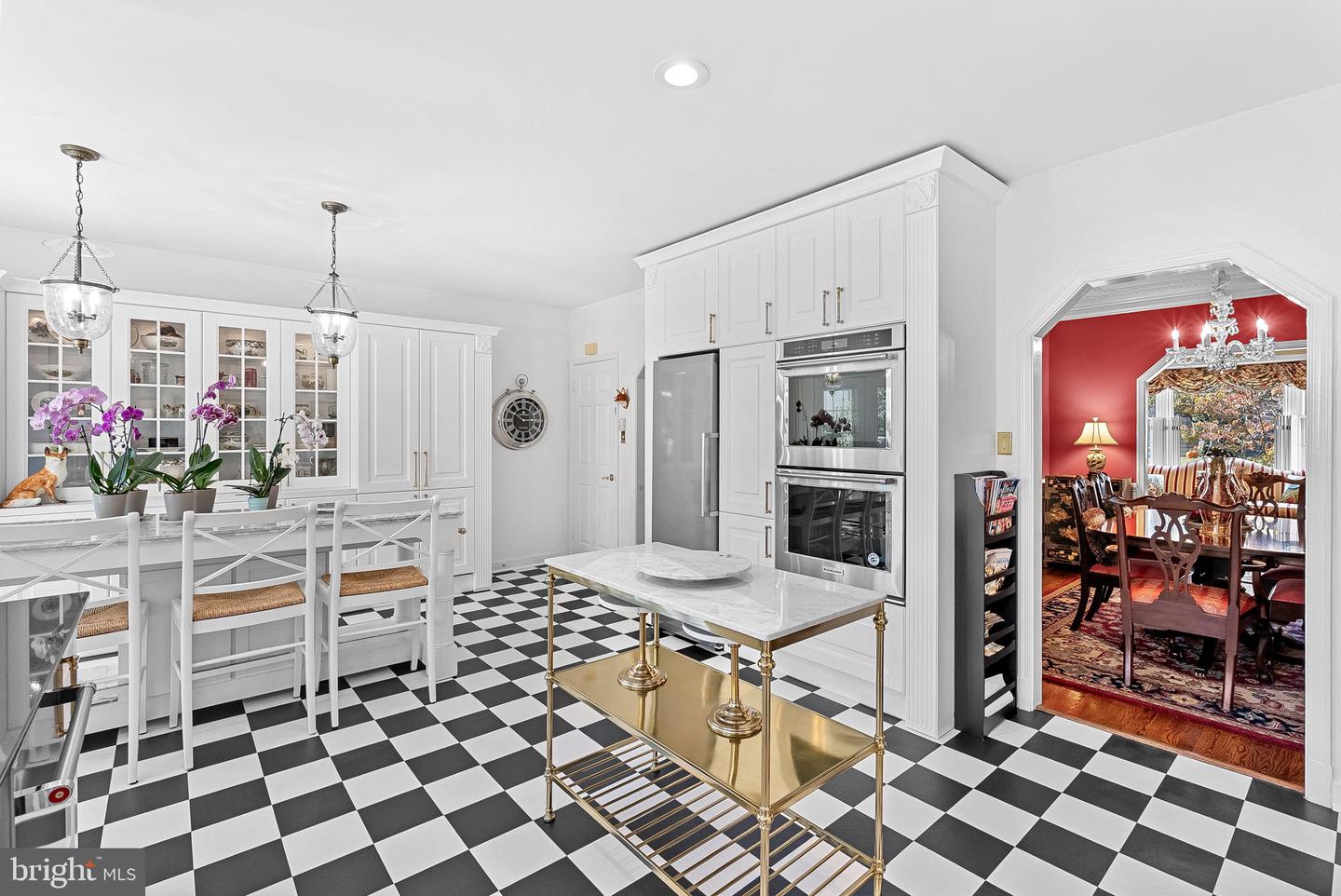 5975 WESCOTT HILLS WAY, ALEXANDRIA, Virginia 22315, 3 Bedrooms Bedrooms, ,3 BathroomsBathrooms,Residential,For sale,5975 WESCOTT HILLS WAY,VAFX2275126 MLS # VAFX2275126