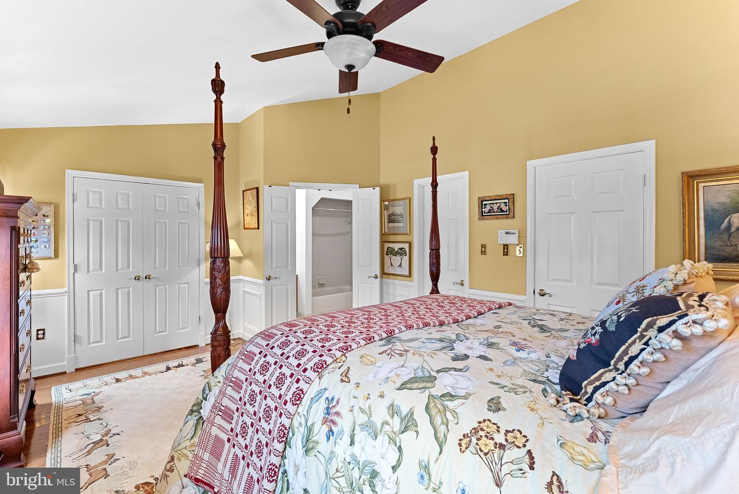5975 WESCOTT HILLS WAY, ALEXANDRIA, Virginia 22315, 3 Bedrooms Bedrooms, ,3 BathroomsBathrooms,Residential,For sale,5975 WESCOTT HILLS WAY,VAFX2275126 MLS # VAFX2275126