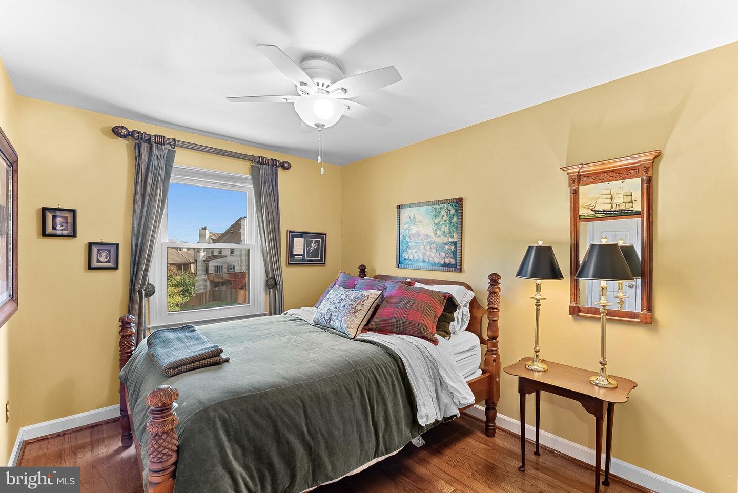 5975 WESCOTT HILLS WAY, ALEXANDRIA, Virginia 22315, 3 Bedrooms Bedrooms, ,3 BathroomsBathrooms,Residential,For sale,5975 WESCOTT HILLS WAY,VAFX2275126 MLS # VAFX2275126