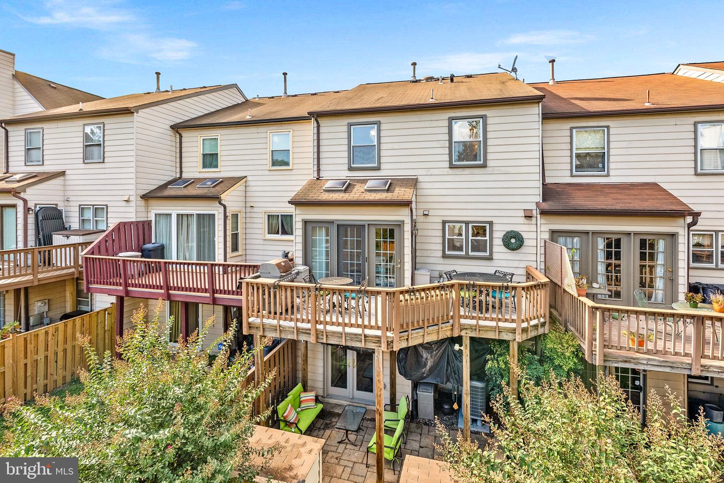 5975 WESCOTT HILLS WAY, ALEXANDRIA, Virginia 22315, 3 Bedrooms Bedrooms, ,3 BathroomsBathrooms,Residential,For sale,5975 WESCOTT HILLS WAY,VAFX2275126 MLS # VAFX2275126