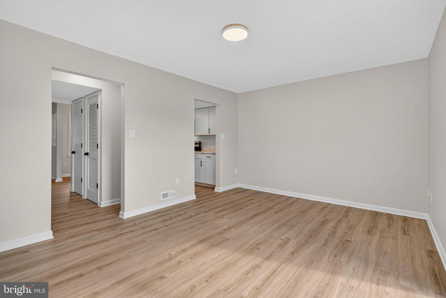 202 WANKOMA DR, REMINGTON, Virginia 22734, 2 Bedrooms Bedrooms, 7 Rooms Rooms,1 BathroomBathrooms,Residential,For sale,202 WANKOMA DR,VAFQ2019448 MLS # VAFQ2019448