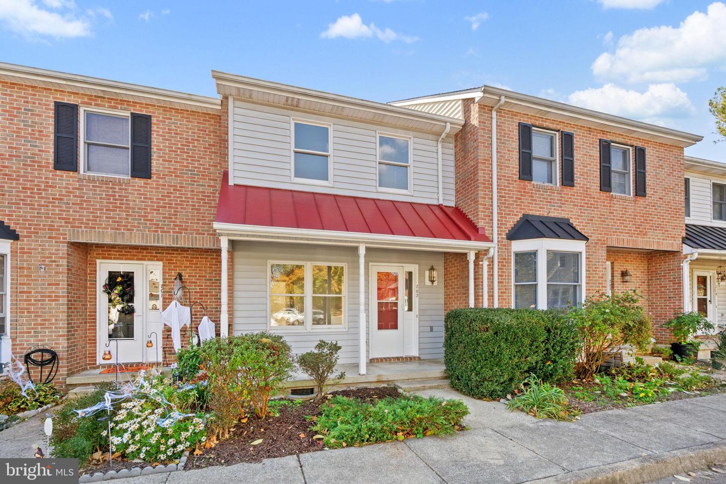 202 WANKOMA DR, REMINGTON, Virginia 22734, 2 Bedrooms Bedrooms, 7 Rooms Rooms,1 BathroomBathrooms,Residential,For sale,202 WANKOMA DR,VAFQ2019448 MLS # VAFQ2019448