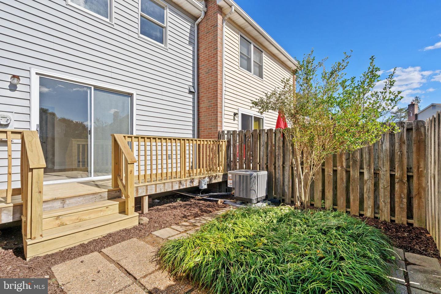 202 WANKOMA DR, REMINGTON, Virginia 22734, 2 Bedrooms Bedrooms, 7 Rooms Rooms,1 BathroomBathrooms,Residential,For sale,202 WANKOMA DR,VAFQ2019448 MLS # VAFQ2019448