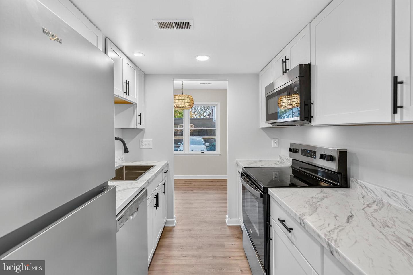 202 WANKOMA DR, REMINGTON, Virginia 22734, 2 Bedrooms Bedrooms, 7 Rooms Rooms,1 BathroomBathrooms,Residential,For sale,202 WANKOMA DR,VAFQ2019448 MLS # VAFQ2019448