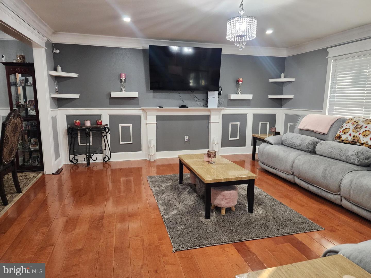 18324 NOB HILL DR, TRIANGLE, Virginia 22172, 5 Bedrooms Bedrooms, ,3 BathroomsBathrooms,Residential,For sale,18324 NOB HILL DR,VAPW2106380 MLS # VAPW2106380