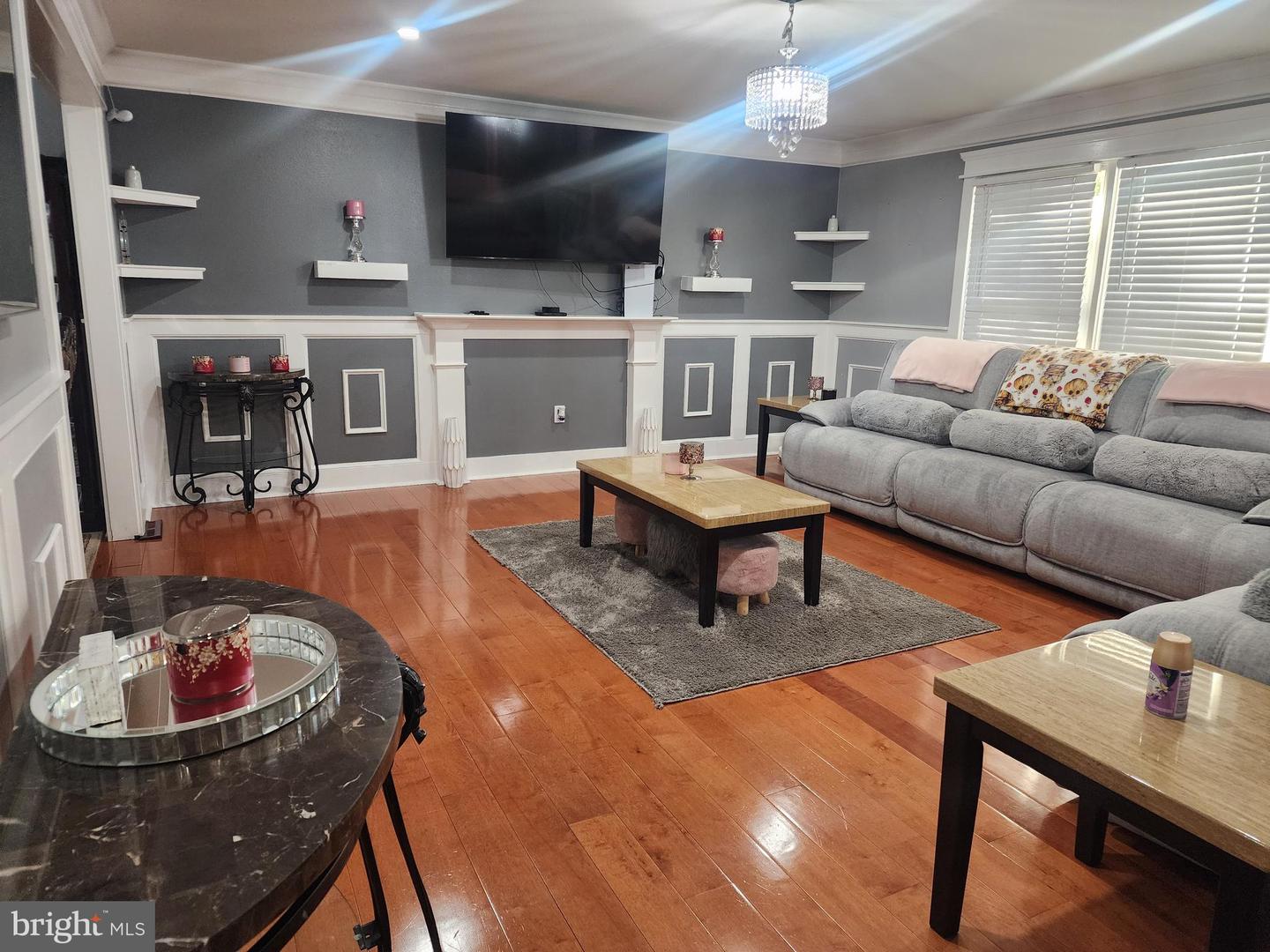 18324 NOB HILL DR, TRIANGLE, Virginia 22172, 5 Bedrooms Bedrooms, ,3 BathroomsBathrooms,Residential,For sale,18324 NOB HILL DR,VAPW2106380 MLS # VAPW2106380