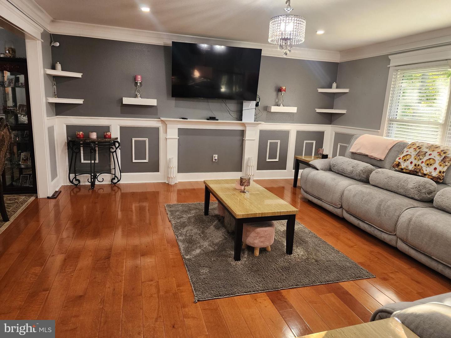 18324 NOB HILL DR, TRIANGLE, Virginia 22172, 5 Bedrooms Bedrooms, ,3 BathroomsBathrooms,Residential,For sale,18324 NOB HILL DR,VAPW2106380 MLS # VAPW2106380