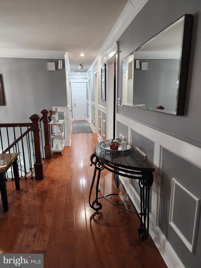 18324 NOB HILL DR, TRIANGLE, Virginia 22172, 5 Bedrooms Bedrooms, ,3 BathroomsBathrooms,Residential,For sale,18324 NOB HILL DR,VAPW2106380 MLS # VAPW2106380