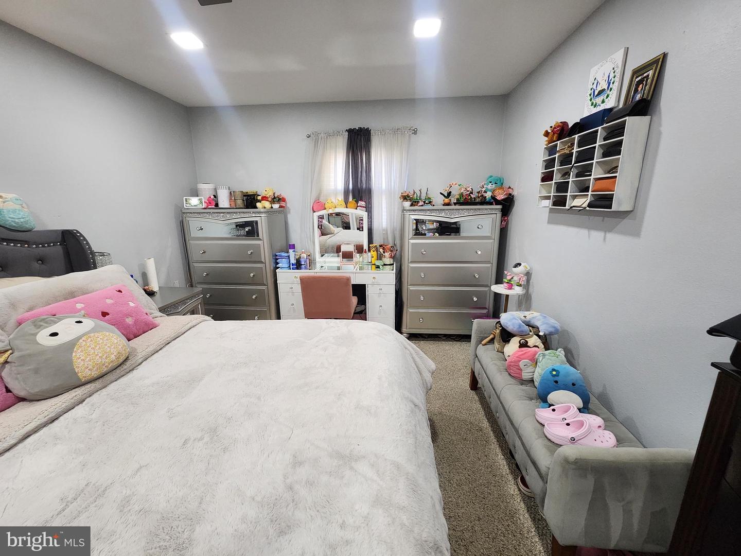 18324 NOB HILL DR, TRIANGLE, Virginia 22172, 5 Bedrooms Bedrooms, ,3 BathroomsBathrooms,Residential,For sale,18324 NOB HILL DR,VAPW2106380 MLS # VAPW2106380