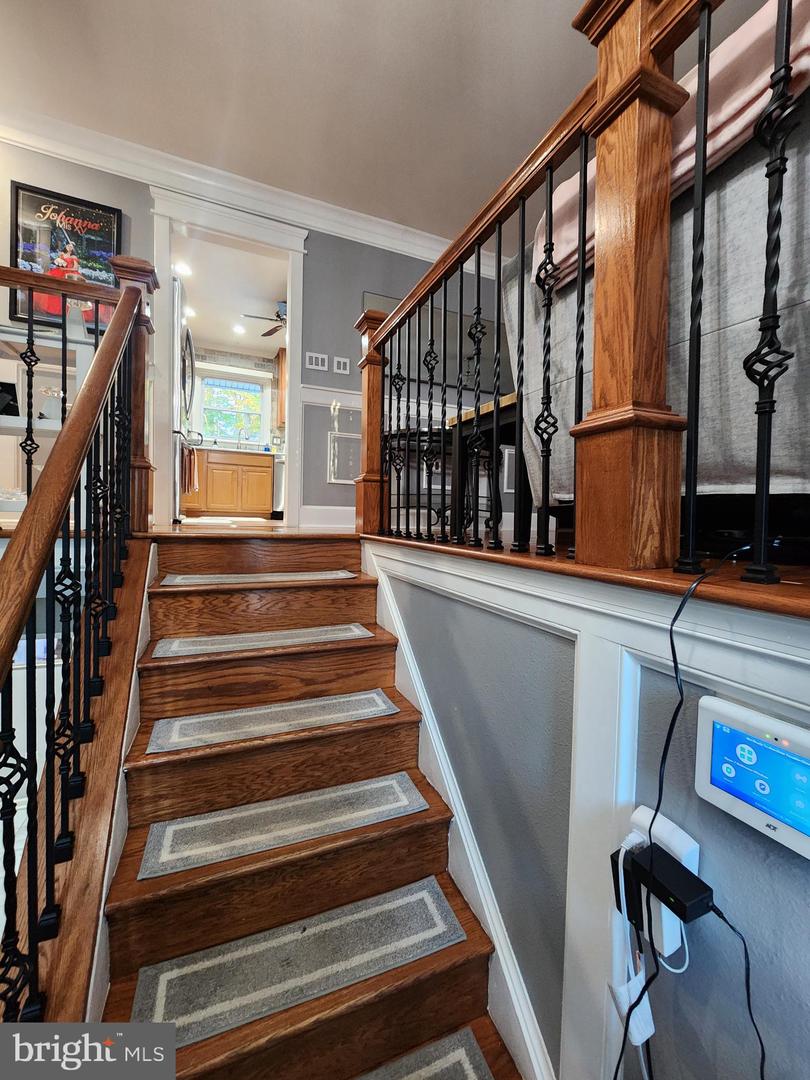 18324 NOB HILL DR, TRIANGLE, Virginia 22172, 5 Bedrooms Bedrooms, ,3 BathroomsBathrooms,Residential,For sale,18324 NOB HILL DR,VAPW2106380 MLS # VAPW2106380