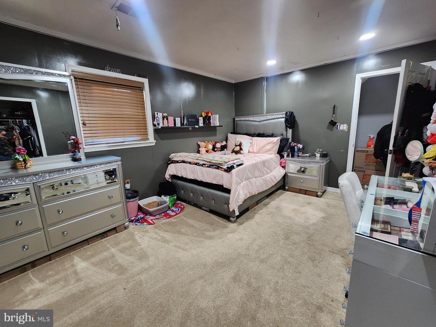 18324 NOB HILL DR, TRIANGLE, Virginia 22172, 5 Bedrooms Bedrooms, ,3 BathroomsBathrooms,Residential,For sale,18324 NOB HILL DR,VAPW2106380 MLS # VAPW2106380