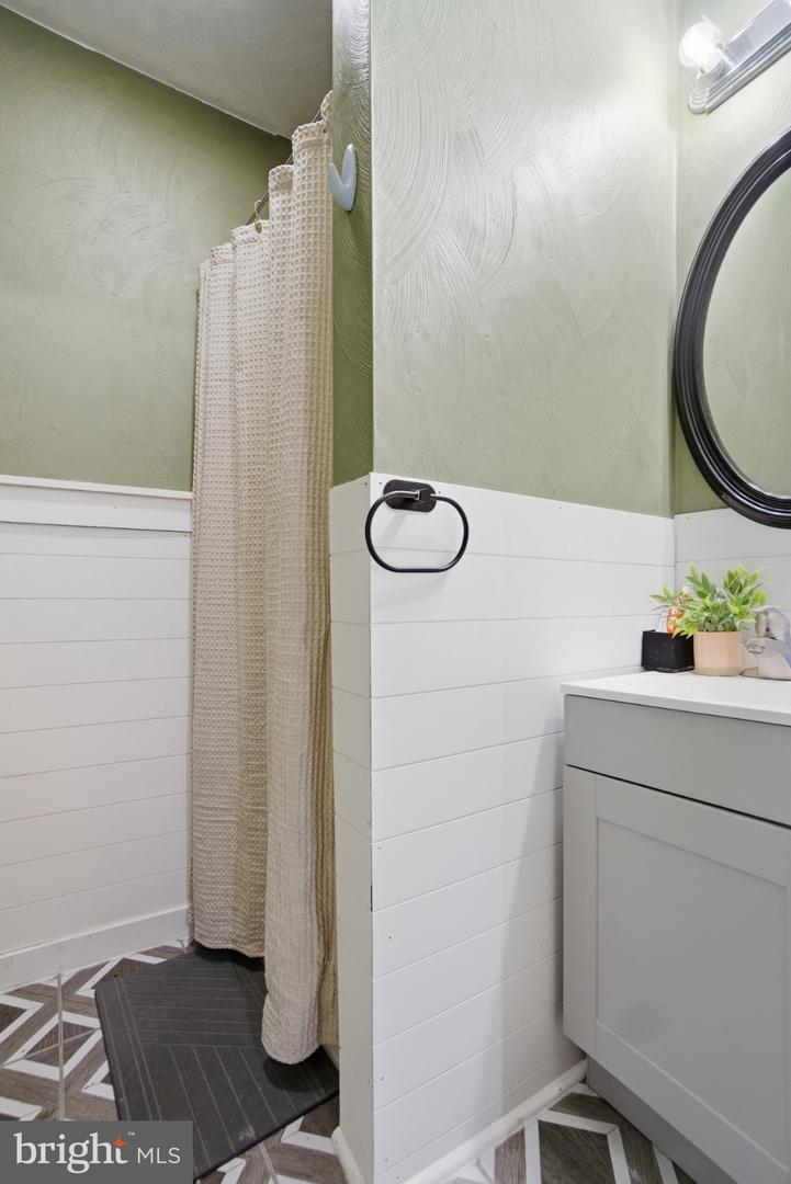 5911 DUNKIRK ST, PORTSMOUTH, Virginia 23703, 3 Bedrooms Bedrooms, 5 Rooms Rooms,2 BathroomsBathrooms,Residential,For sale,5911 DUNKIRK ST,VAPM2000026 MLS # VAPM2000026 5911 DUNKIRK ST, PORTSMOUTH, Virginia 23703, 3 Bedrooms Bedrooms, 5 Rooms Rooms,2 BathroomsBathrooms,Residential,For sale,5911 DUNKIRK ST,VAPM2000026 MLS # VAPM2000026