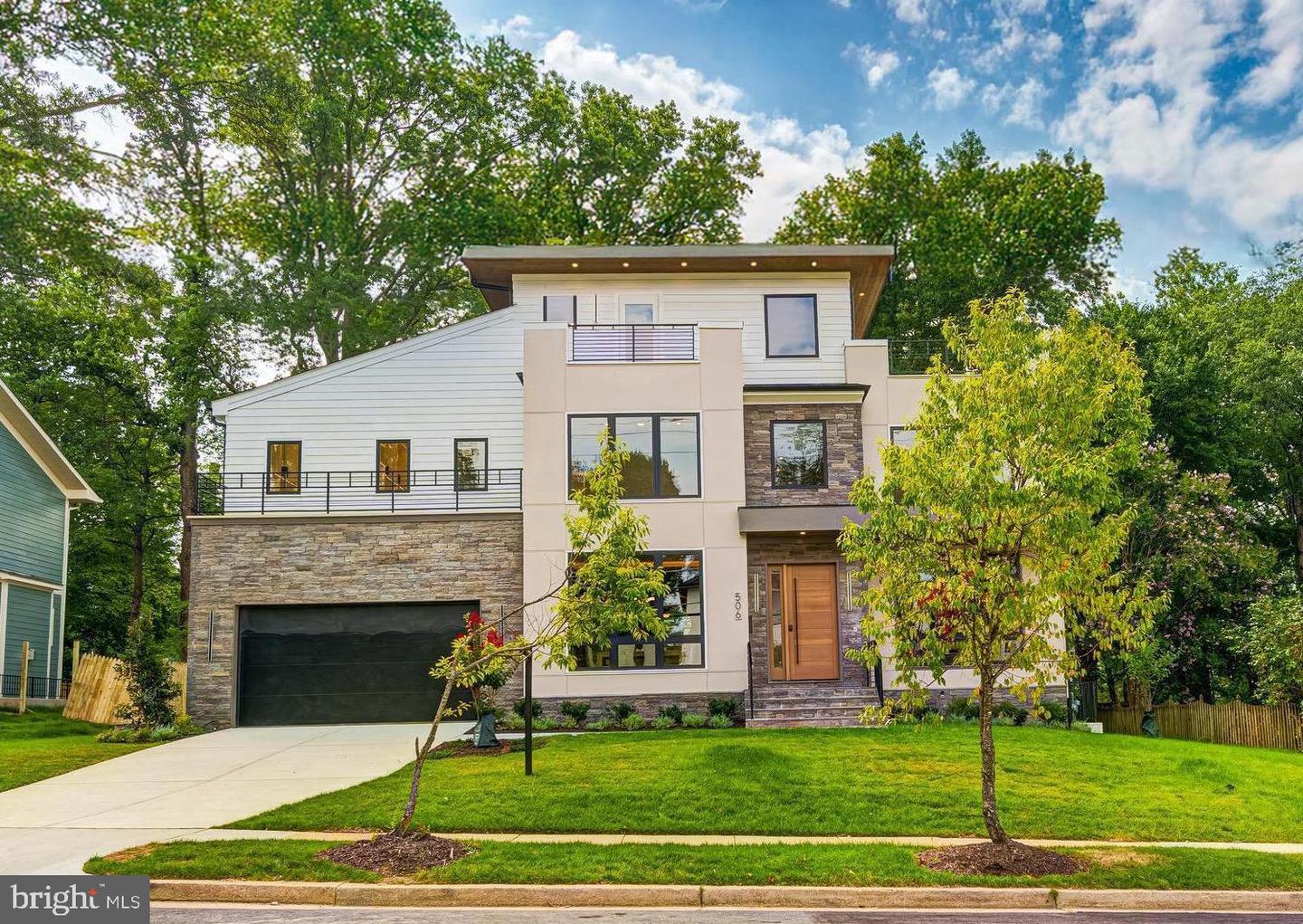 506 SW KINGSLEY RD, VIENNA, Virginia 22180, 6 Bedrooms Bedrooms, ,6 BathroomsBathrooms,Residential,For sale,506 SW KINGSLEY RD,VAFX2275690 MLS # VAFX2275690