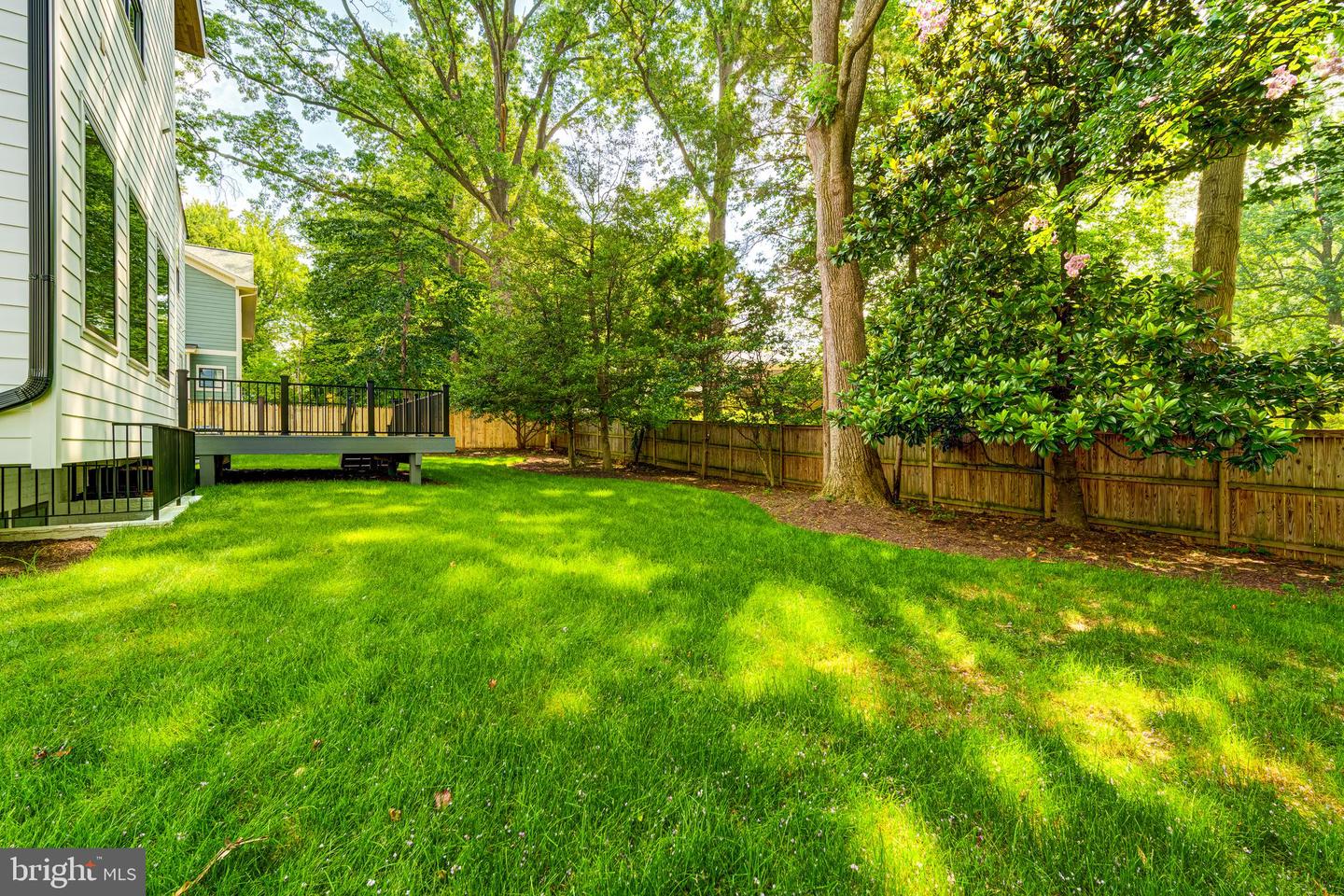 506 KINGSLEY RD SW, VIENNA, Virginia 22180, 6 Bedrooms Bedrooms, ,6 BathroomsBathrooms,Residential,For sale,506 KINGSLEY RD SW,VAFX2275690 MLS # VAFX2275690