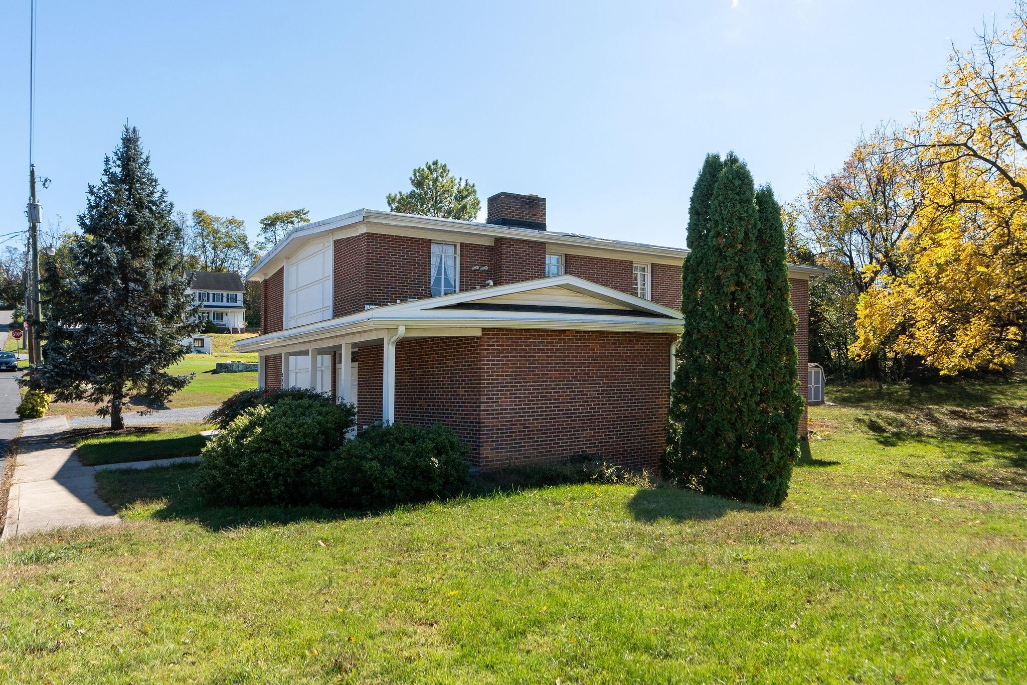 Address not available!, ,Commercial,2408 HICKORY ST,670301 MLS # 670301 Address not available!, ,Commercial,2408 HICKORY ST,670301 MLS # 670301