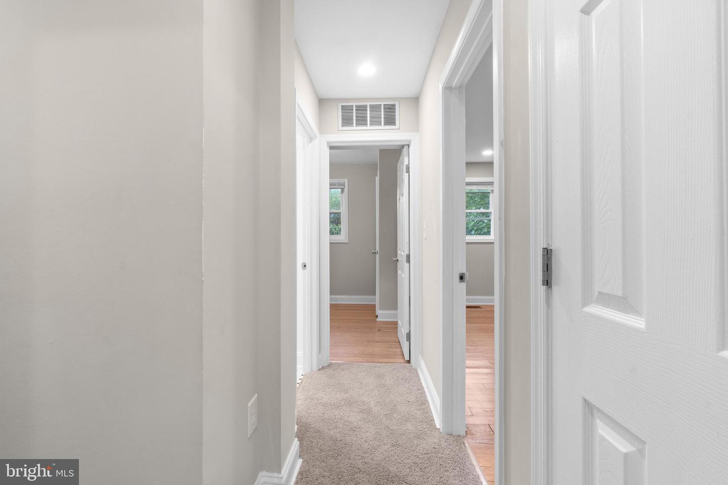 521 FOXHALL PL SE, WASHINGTON, District Of Columbia 20032, 4 Bedrooms Bedrooms, ,2 BathroomsBathrooms,Residential,For sale,521 FOXHALL PL SE,DCDC2189454 MLS # DCDC2189454