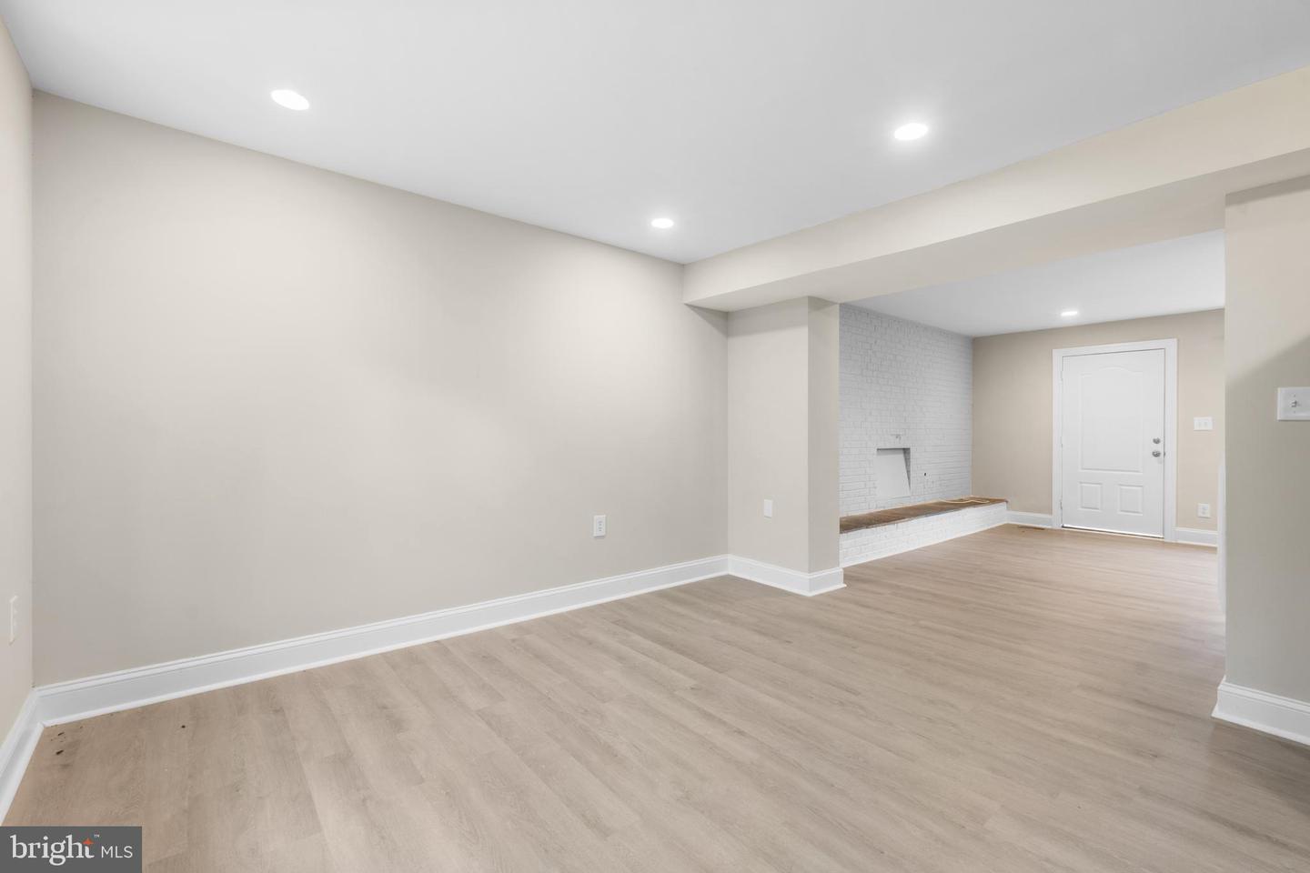 521 FOXHALL PL SE, WASHINGTON, District Of Columbia 20032, 4 Bedrooms Bedrooms, ,2 BathroomsBathrooms,Residential,For sale,521 FOXHALL PL SE,DCDC2189454 MLS # DCDC2189454