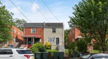 521 FOXHALL PL SE, WASHINGTON, District Of Columbia 20032, 4 Bedrooms Bedrooms, ,2 BathroomsBathrooms,Residential,For sale,521 FOXHALL PL SE,DCDC2189454 MLS # DCDC2189454