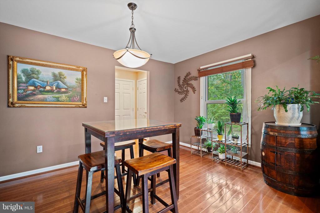 7414 KETTLE RIDGE DR, NOKESVILLE, Virginia, 4 Bedrooms Bedrooms, ,2 BathroomsBathrooms,Residential,7414 KETTLE RIDGE DR,VAFQ2019316 MLS # VAFQ2019316 7414 KETTLE RIDGE DR, NOKESVILLE, Virginia, 4 Bedrooms Bedrooms, ,2 BathroomsBathrooms,Residential,7414 KETTLE RIDGE DR,VAFQ2019316 MLS # VAFQ2019316
