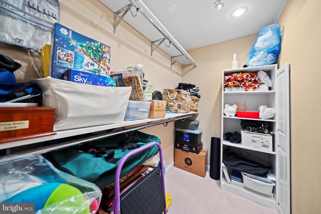 7414 KETTLE RIDGE DR, NOKESVILLE, Virginia, 4 Bedrooms Bedrooms, ,2 BathroomsBathrooms,Residential,7414 KETTLE RIDGE DR,VAFQ2019316 MLS # VAFQ2019316 7414 KETTLE RIDGE DR, NOKESVILLE, Virginia, 4 Bedrooms Bedrooms, ,2 BathroomsBathrooms,Residential,7414 KETTLE RIDGE DR,VAFQ2019316 MLS # VAFQ2019316