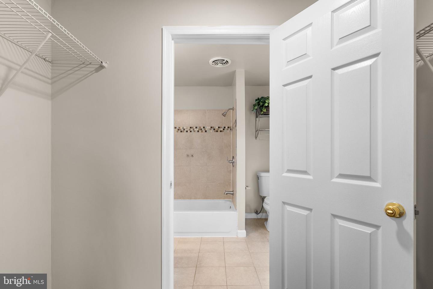 4035 GRANT ST NE, WASHINGTON, District Of Columbia 20019, 7 Bedrooms Bedrooms, ,4 BathroomsBathrooms,Residential,For sale,4035 GRANT ST NE,DCDC2211280 MLS # DCDC2211280