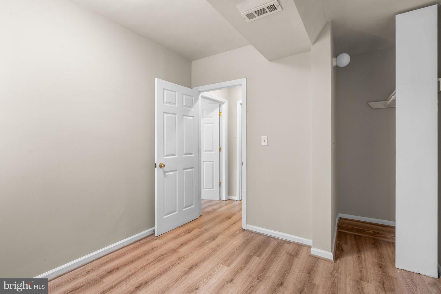 4035 GRANT ST NE, WASHINGTON, District Of Columbia 20019, 7 Bedrooms Bedrooms, ,4 BathroomsBathrooms,Residential,For sale,4035 GRANT ST NE,DCDC2211280 MLS # DCDC2211280