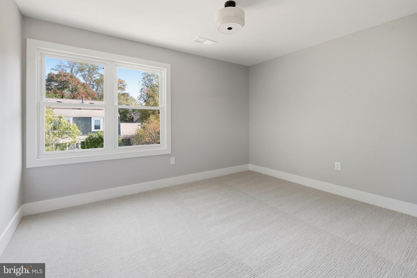 2615 LEMONTREE LN, VIENNA, Virginia 22181, 5 Bedrooms Bedrooms, ,3 BathroomsBathrooms,Residential,For sale,2615 LEMONTREE LN,VAFX2257148 MLS # VAFX2257148 2615 LEMONTREE LN, VIENNA, Virginia 22181, 5 Bedrooms Bedrooms, ,3 BathroomsBathrooms,Residential,For sale,2615 LEMONTREE LN,VAFX2257148 MLS # VAFX2257148